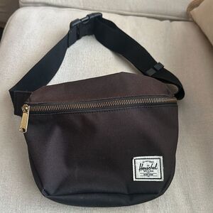 Herschel Settlement Hip Pack-Chocolate Brown